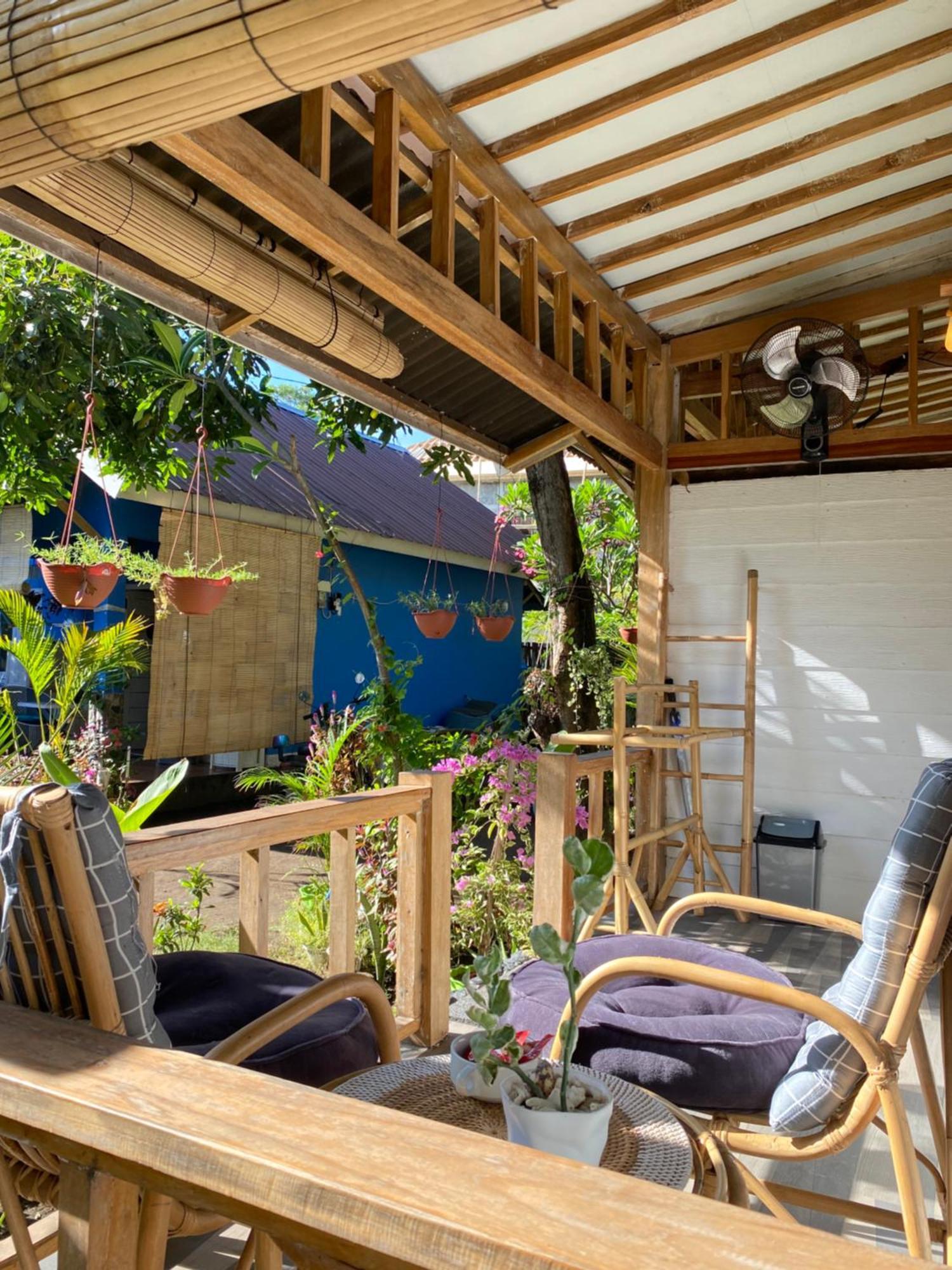 Hotel Marta House Gili Air Esterno foto