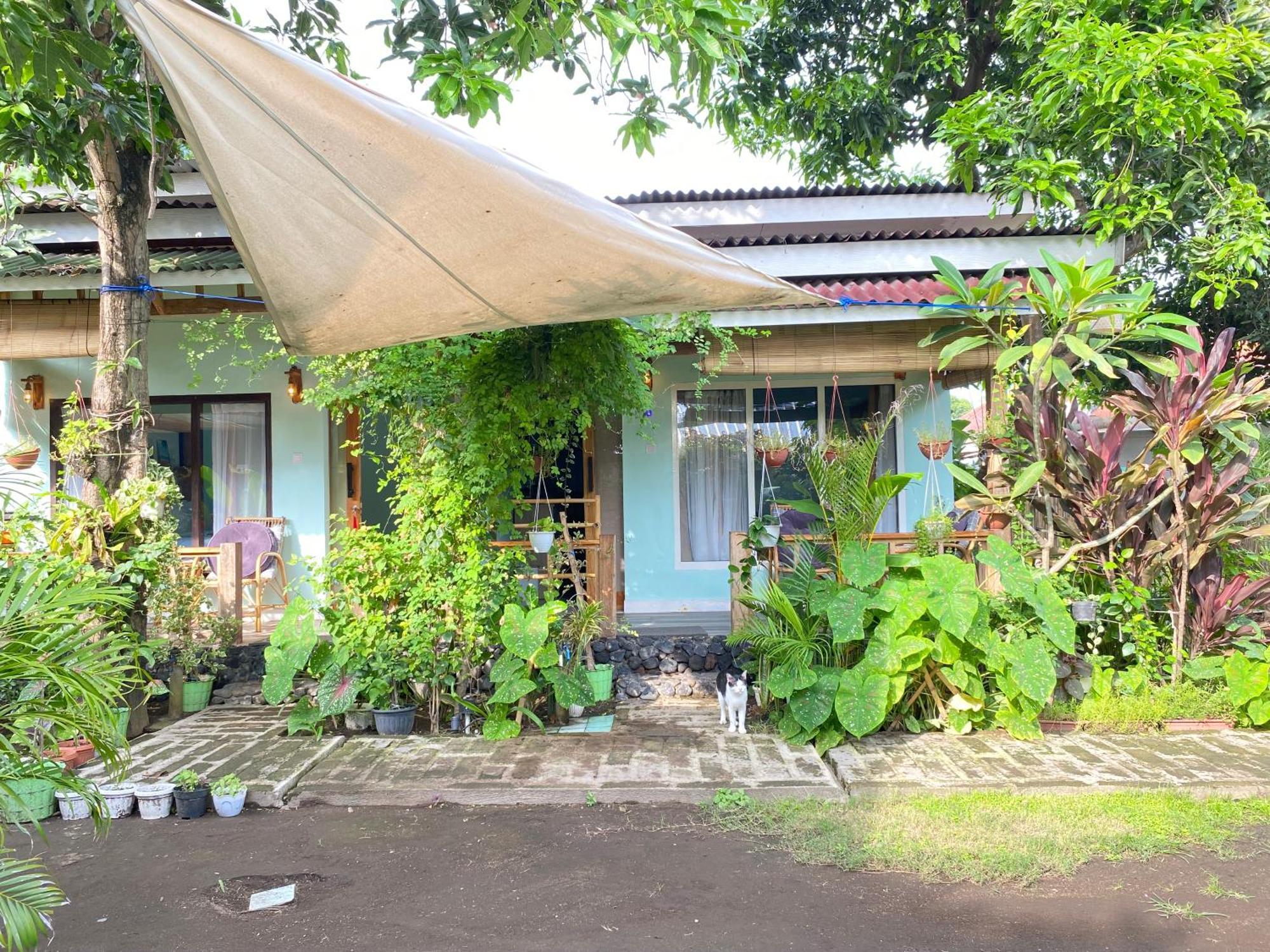 Hotel Marta House Gili Air Esterno foto